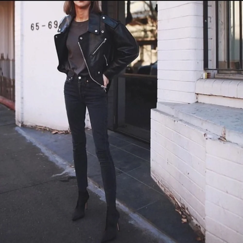 PREMIUM LEVIS HIGH RISE SKINNY
